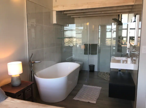 To Let 3 Bedroom Property for Rent in Table View Western Cape